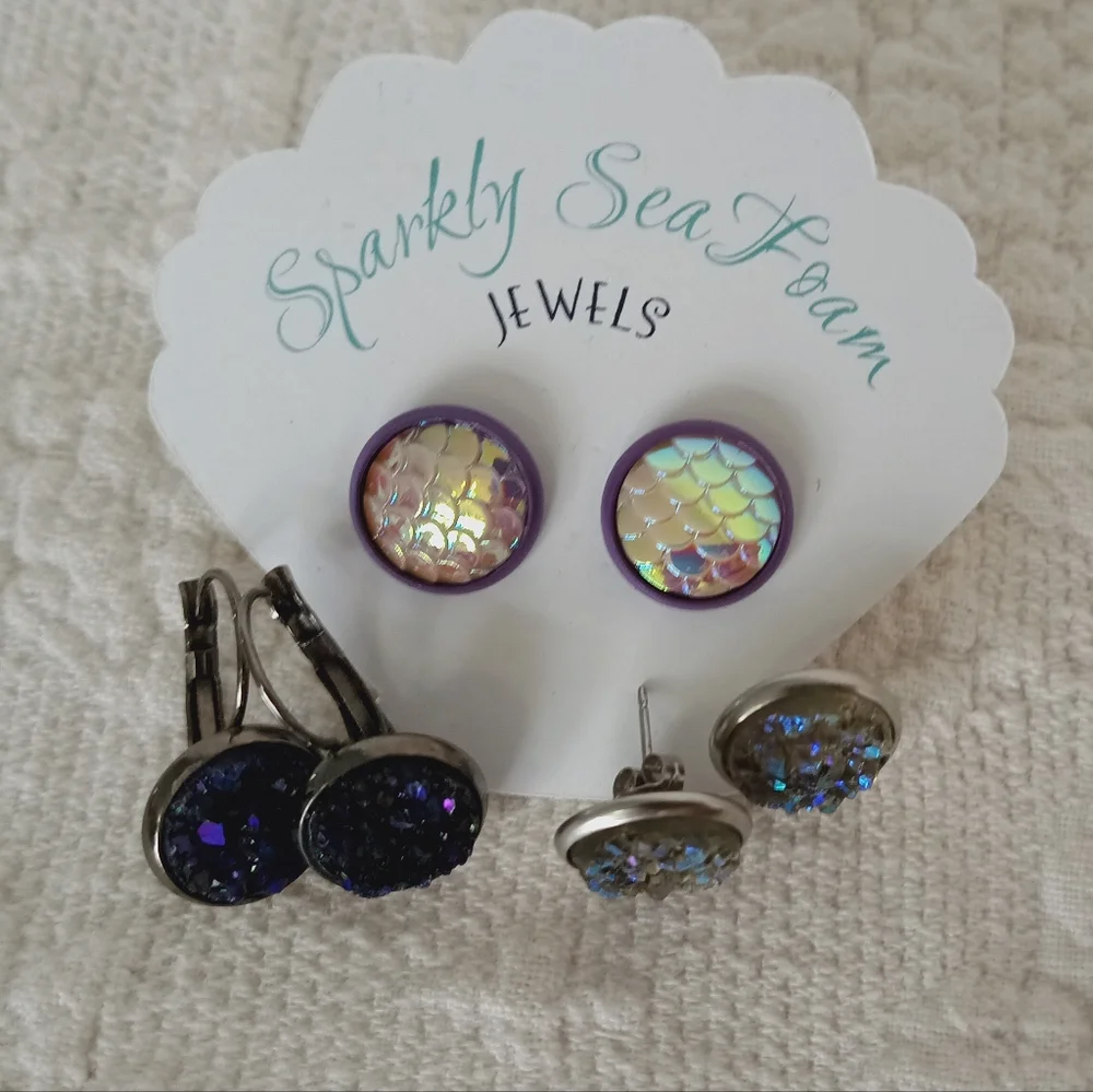 Mermaid Stud Earrings Druzy Geode Sparkly Purple Black Whimsigoth Raw Iridescent - Picture 2 of 7
